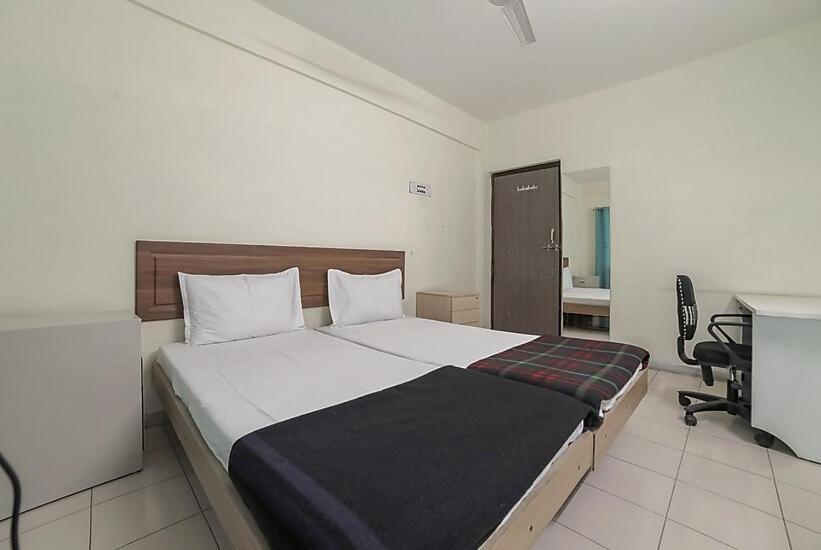 Hotel Kk Residency Nagpur Zimmer foto